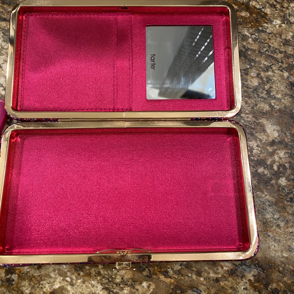 Tarts Cosmetics bundle - Picture 2 of 11